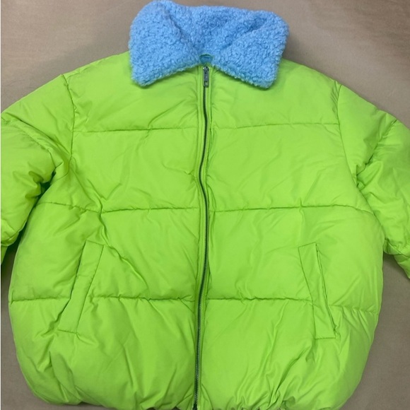 Urban Outfitters Duckie Faux Shearling Collar Puffer Jacket. Size Med & LG - Picture 4 of 6